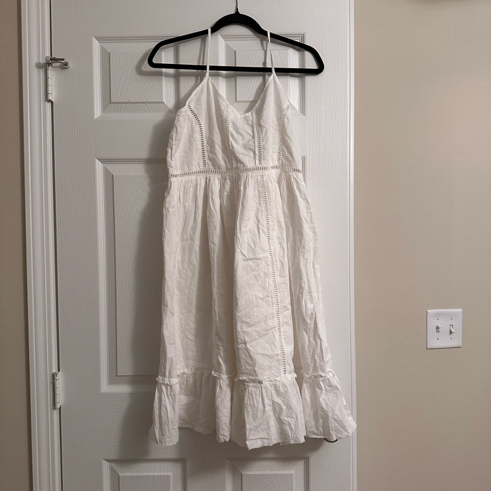 29 Porter RD White Lace Detail Sundress Size M Never Worn